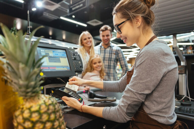 Descubra qual a melhor sistema para restaurante self service e Revolucione Sua Gestão